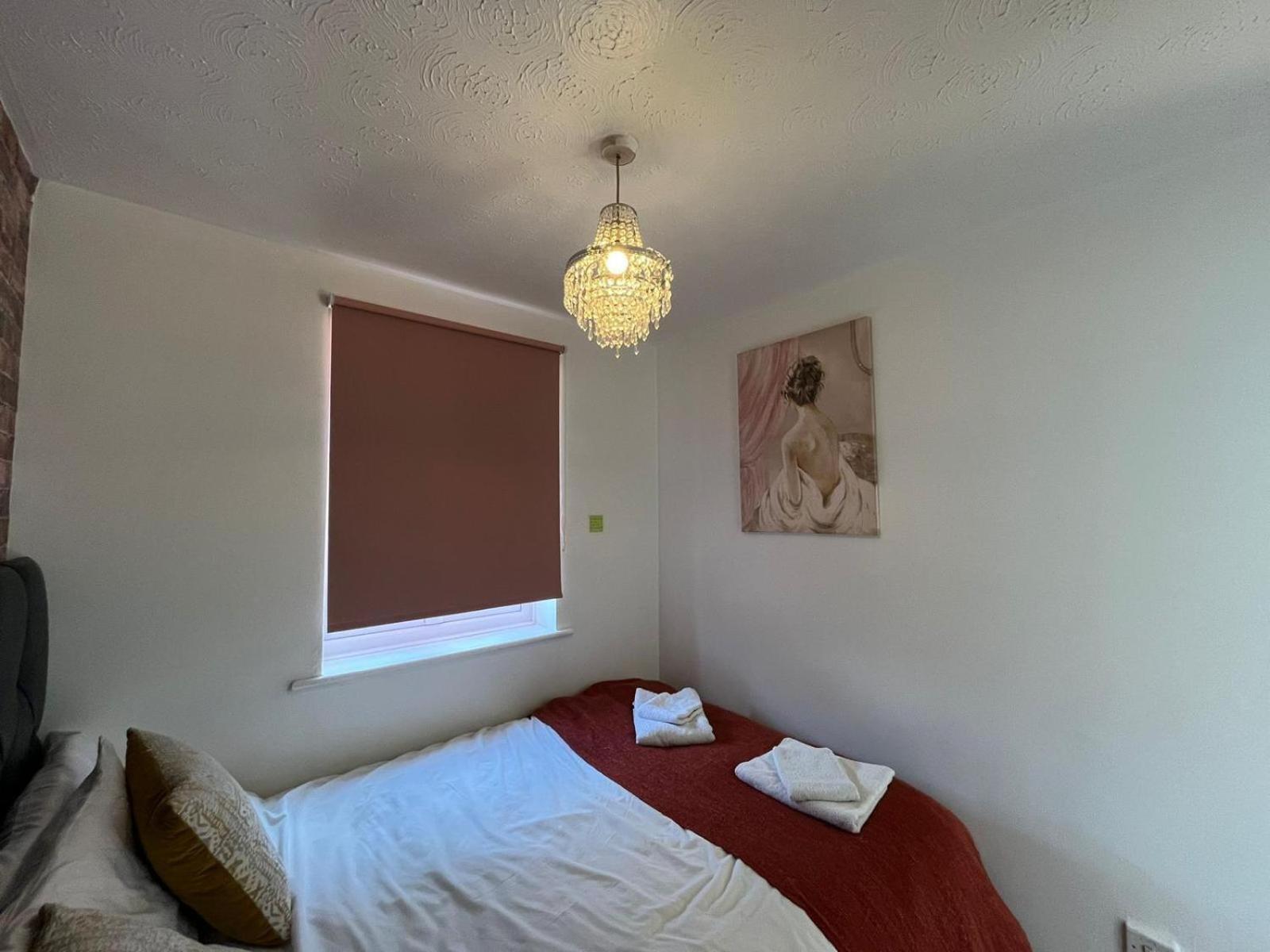 Stunning 1 Bedroom Apartment In Dagenham Ngoại thất bức ảnh